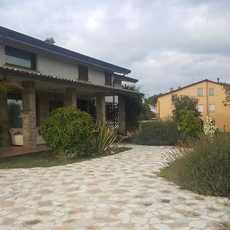לינה וארוחת בוקר פרוג'ה A Casa Di Mamma Rosy מראה חיצוני תמונה