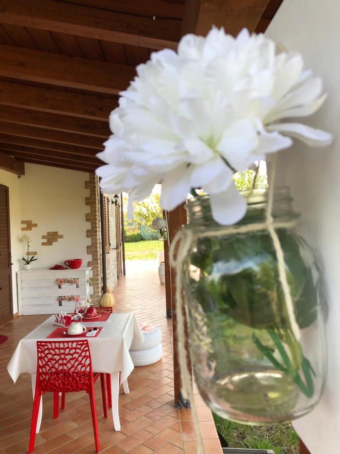 לינה וארוחת בוקר פרוג'ה A Casa Di Mamma Rosy מראה חיצוני תמונה