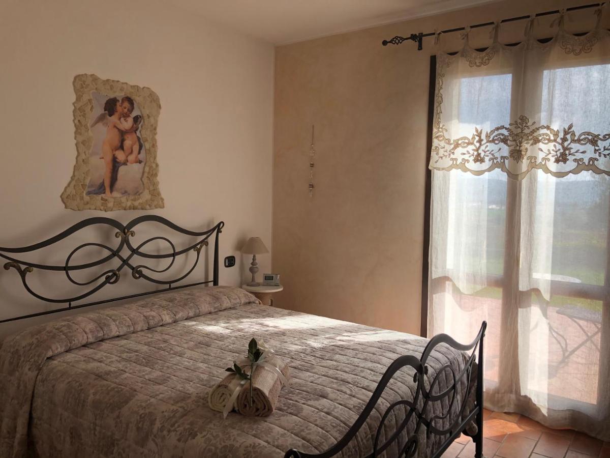 לינה וארוחת בוקר פרוג'ה A Casa Di Mamma Rosy מראה חיצוני תמונה